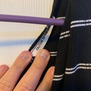 Black striped cropped tank top